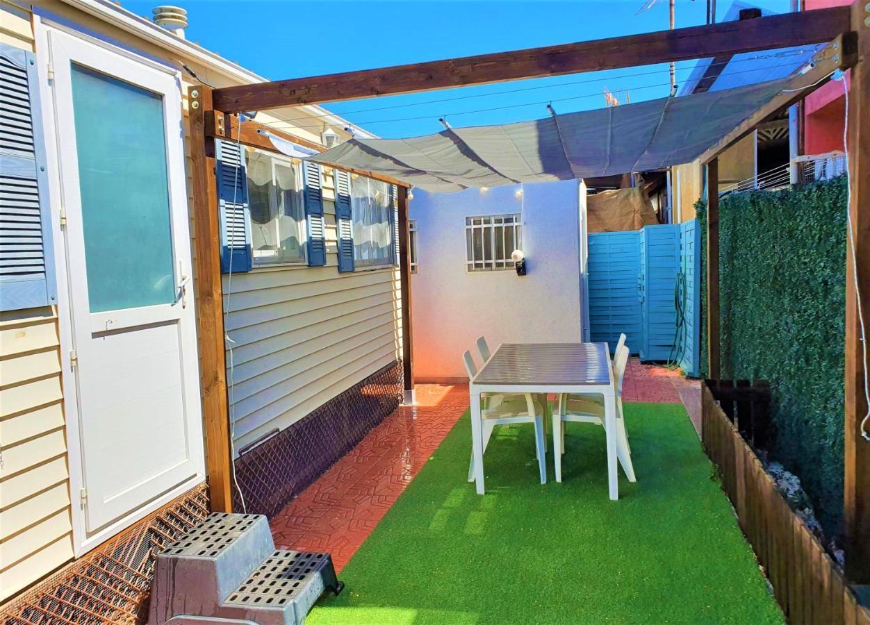 Готель Casita Movil En Camping De La Manga Екстер'єр фото